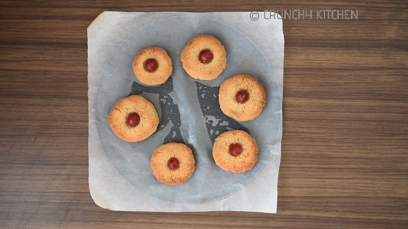 Eggless Coconut Macaroons