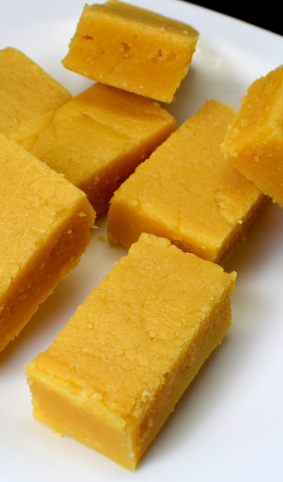 Homemade Mysore Pak | Soft Ghee Mysore Pak