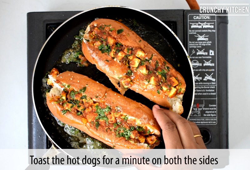 Paneer Hot dog