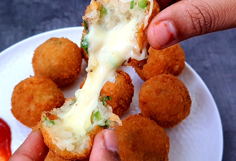 Potato Cheese Balls